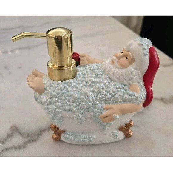 New Christmas Santa Claus Taking A bubble Bath In Tub Funny Gag Soap Dispenser - Picture 3 of 4